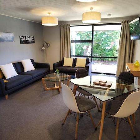 Milford Road Apartments Te Anau Exterior foto